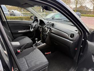 Suzuki Vitara 1.4 Boosterjet Select Smart Hybrid picture 14