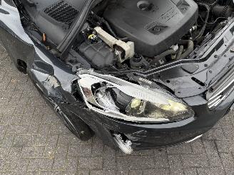 Volvo Xc-60 2.0 T5 FWD  AUTOMAAT Ocean Race (SUV 5-dr.) picture 11