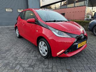 Toyota Aygo 1.0 VVT-i x-play (Hatchback 5-dr.) picture 10