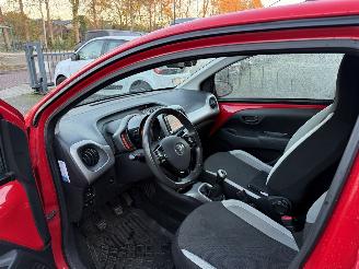 Toyota Aygo 1.0 VVT-i x-play (Hatchback 5-dr.) picture 16