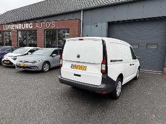 krockskadad bil bedrijf Volkswagen Caddy maxi 2.0 TDI Comfort 75kW 2022/9