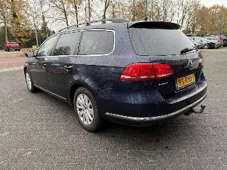 Volkswagen Passat 1.6 TDI Comfortline BlueMotion picture 3