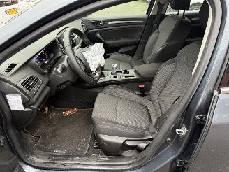 Renault Mégane 1.3 TCe 140 Equilibre picture 21