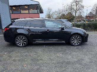 Toyota Corolla Touring Sports 2.0 Hybrid Business Plus picture 6