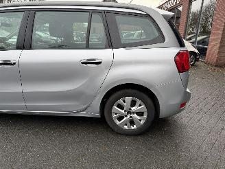 Citroën C4-picasso 1.2 PureTech Tendance 7 PERSOONS picture 3