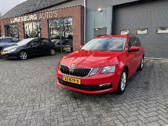 damaged passenger cars Skoda Octavia 1.0 TSI Greentech Ambition Business 2019/4