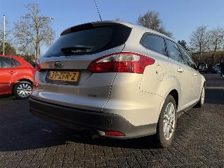 Ford Focus 1.6 EcoBoost Lease Titanium picture 26
