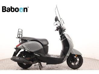 danneggiata scooter Sym  Mio 50i 25KM 2022/8