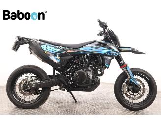 damaged motor cycles KTM 690 SMC -R 2021/6
