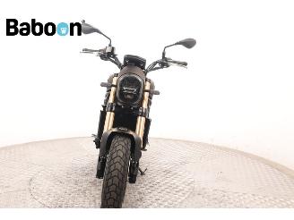 Benelli  Leoncino 800 picture 3