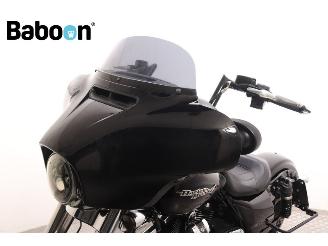 Harley-Davidson  FLHX Street Glide ABS picture 13