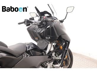 Yamaha  T-Max Tech Max 560 ABS picture 10