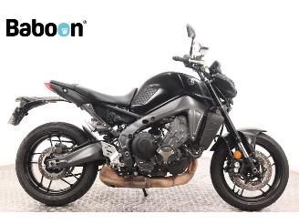 krockskadad bil motor Yamaha MT-09  2023/9