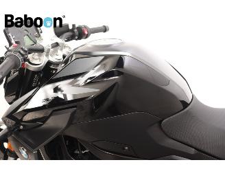 BMW F 900 R Triple Black picture 18