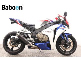 krockskadad bil motor Honda CBR 1000 RR Fireblade ABS 2010/3