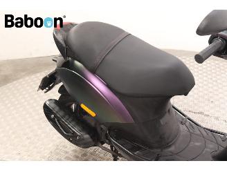 Piaggio  Zip 45KM picture 12
