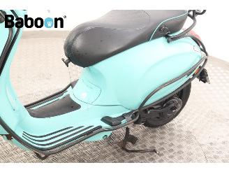 Vespa  Sprint 25KM picture 19