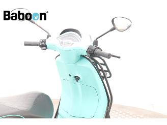 Vespa  Sprint 25KM picture 11