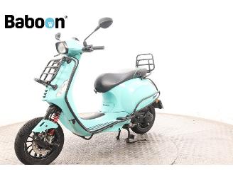 Vespa  Sprint 25KM picture 4