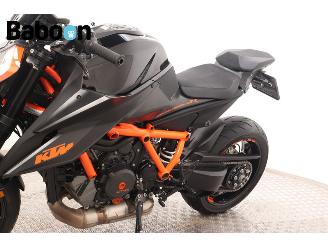 KTM 1290 Super Duke R ABS picture 24