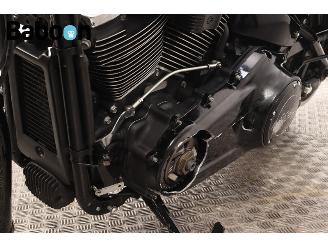 Harley-Davidson  FLHCS Softail Heritage Classic 115 Anniversary picture 26