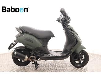  Piaggio  Zip 45KM 2014/10
