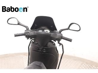 Piaggio  Zip 45KM picture 11