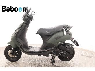 Piaggio  Zip 45KM picture 5