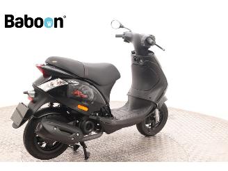 Piaggio  Zip 45KM picture 8