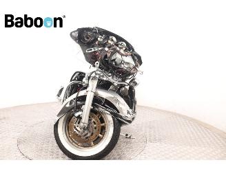 Harley-Davidson  FLHTCUI Ultra Glide Classic 100Th Anniversary picture 3