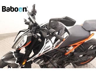 KTM 125 Duke  picture 18