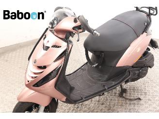 Piaggio  Zip 45KM picture 18