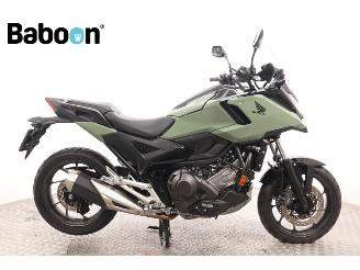 Schade motor Honda  NC 750 X DCT C-ABS 2025/4