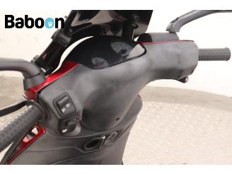 Piaggio  Zip 45KM picture 16