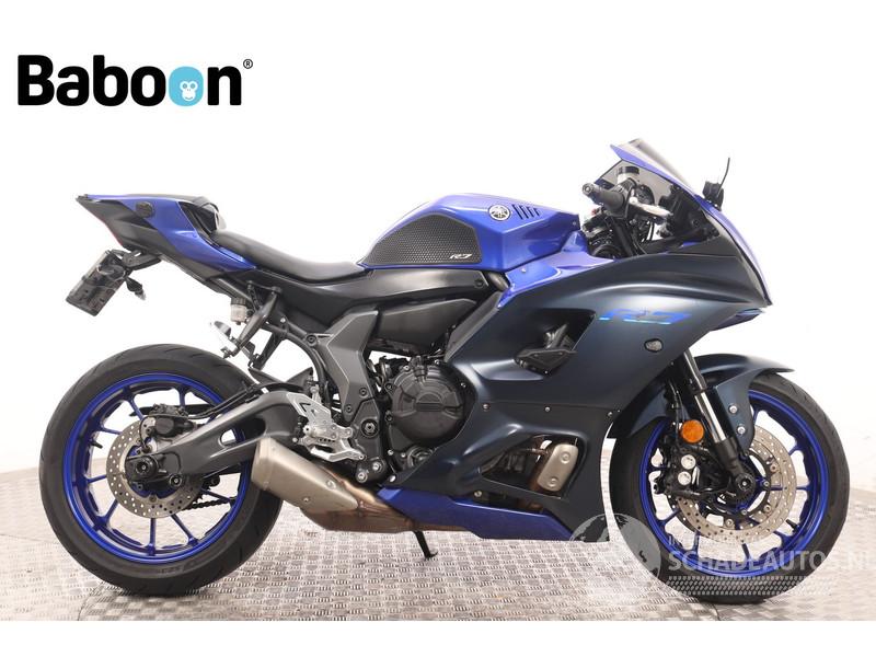 Yamaha  YZF-R7