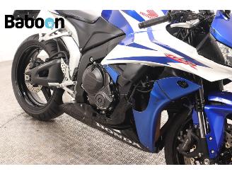 Honda CBR 600 RR picture 21