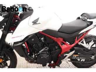 Honda CB 750 Hornet picture 21