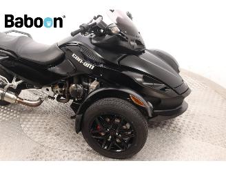 Can-Am  Spyder picture 18