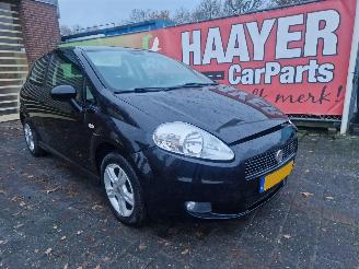 Unfallwagen Fiat Grande Punto 1.4 active 2008/2