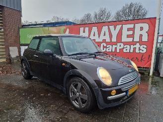 škoda osobní automobily Mini One AUTOMAAT 2003/9