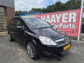 Auto incidentate Opel Zafira 1.8 temptation 7 persoons 2008/3