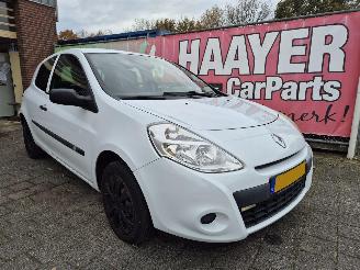 škoda osobní automobily Renault Clio 1.2 acces AIRCO 2012/7