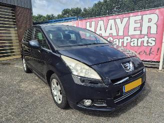 Auto incidentate Peugeot 5008 1.6 VTI blue lease 7P 2011/2