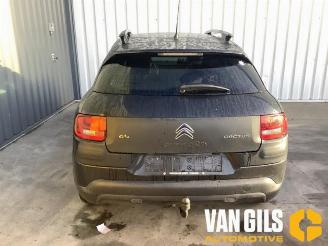 demontáž osobní automobily Citroën C4 cactus C4 Cactus (0B/0P), Hatchback 5-drs, 2014 1.6 Blue Hdi 100 2015/12