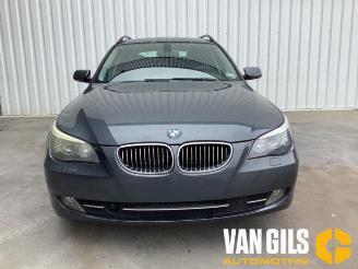Vrakbiler auto BMW 5-serie 5 serie Touring (E61), Combi, 2004 / 2010 530xi 24V 2008/2