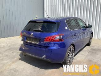 Auto da rottamare Peugeot 308 308 (L3/L8/LB/LH/LP), Hatchback 5-drs, 2013 / 2021 1.2 12V e-THP PureTech 130 2018/4