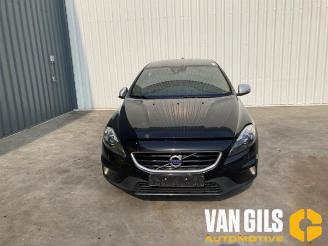 Auto da rottamare Volvo V-40 V40 (MV), Hatchback 5-drs, 2012 / 2019 2.0 D2 16V 2015/12