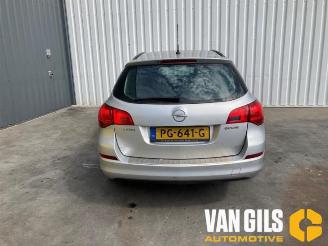 Autoverwertung Opel Astra Astra J Sports Tourer (PD8/PE8/PF8), Combi, 2010 / 2015 1.4 16V ecoFLEX 2011/7
