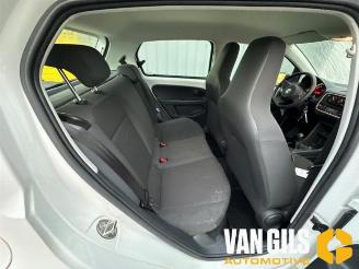 Volkswagen Up! Up! (121), Hatchback, 2011 1.0 12V 60 picture 31