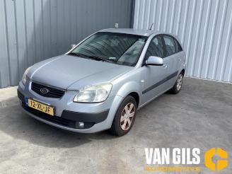 Auto da rottamare Kia Rio Rio II (DE), Hatchback, 2005 / 2011 1.4 16V 2007/7